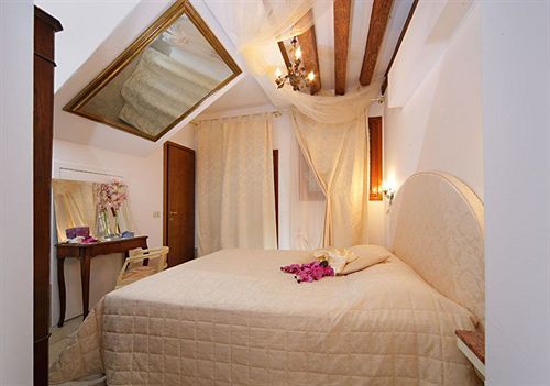 Locanda Acquavita Venetië Buitenkant foto